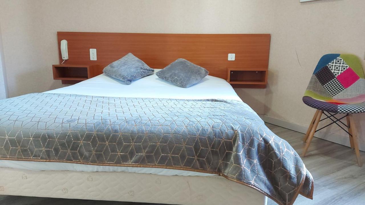 Logis Hotel Vannes Nord Le Clos Des Hortensias Locqueltas Εξωτερικό φωτογραφία